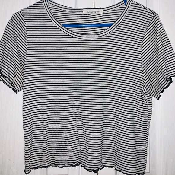 Crop top - Picture 1 of 2